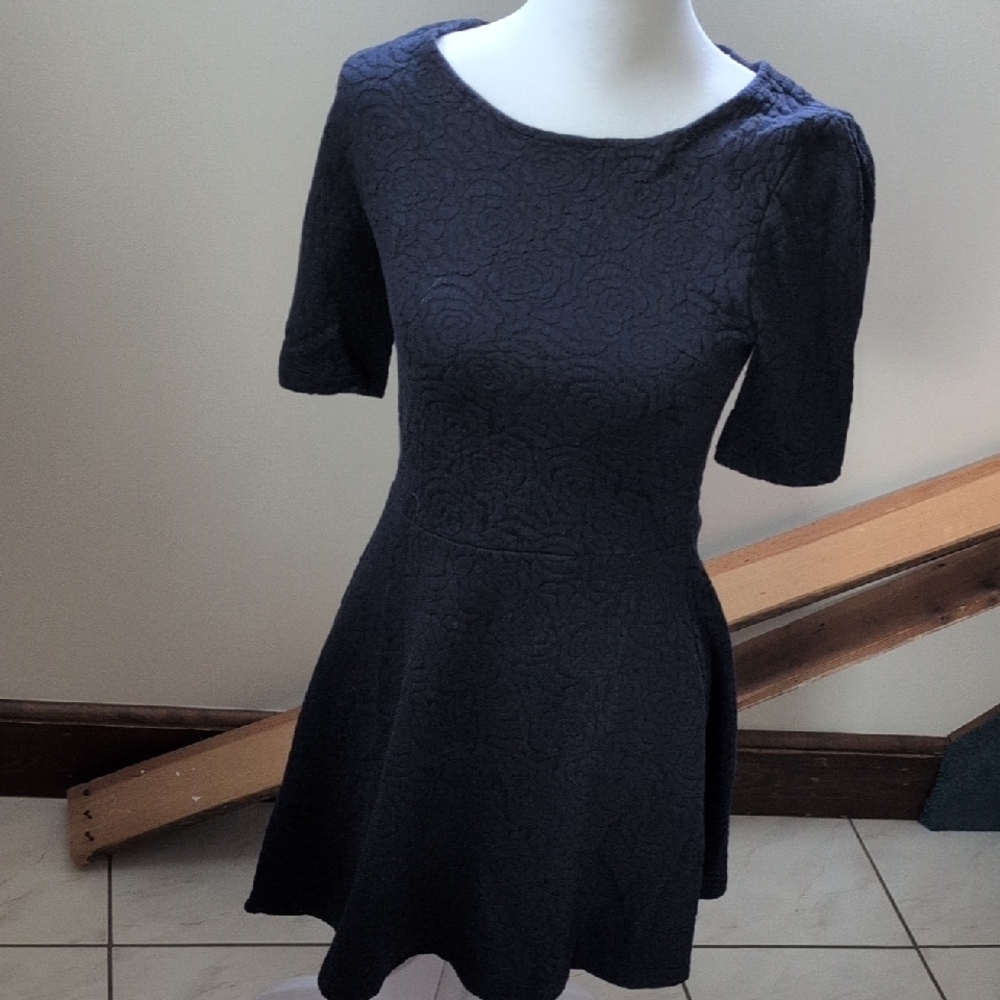 Elegant Black Textured Dress